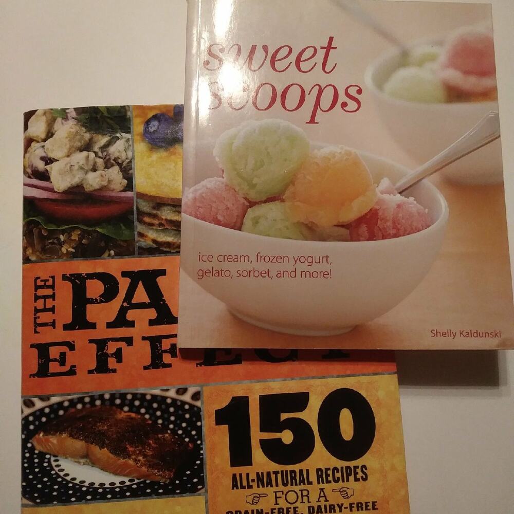 2 Cooking Books The Paleo Effect & Sweet Scoop Photobook HC DJ